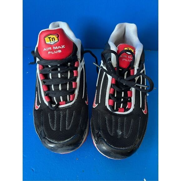 RARE Nike Air Max Plus III 3 Black Red White Mens Shoes CJ0601-001 Size 8.5 - Picture 1 of 6